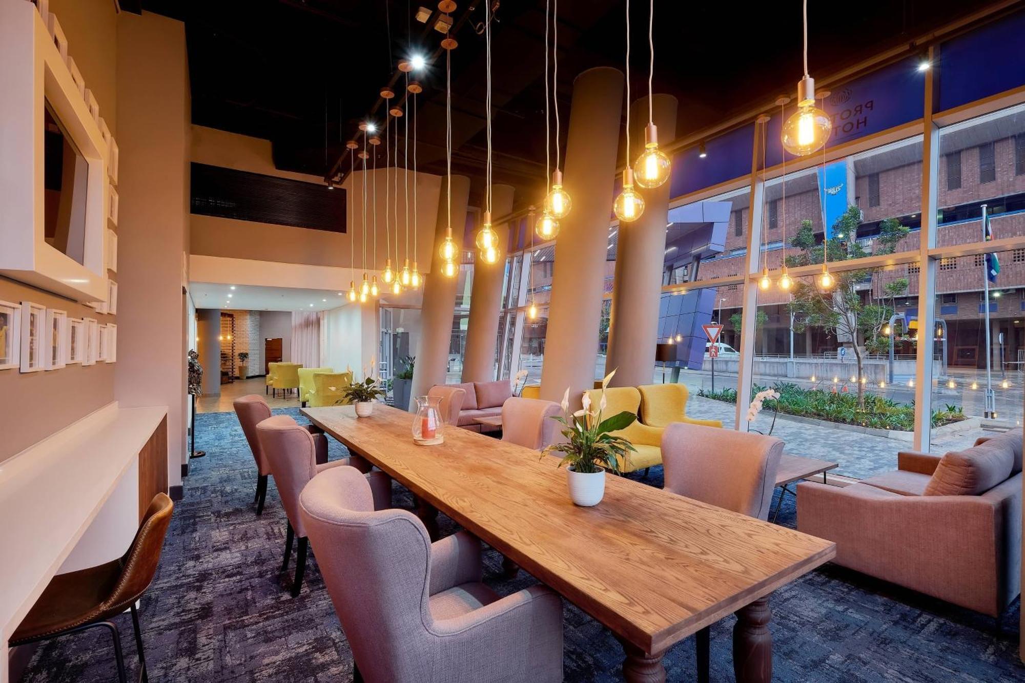 Protea Hotel By Marriott Pretoria Loftus Park Εξωτερικό φωτογραφία