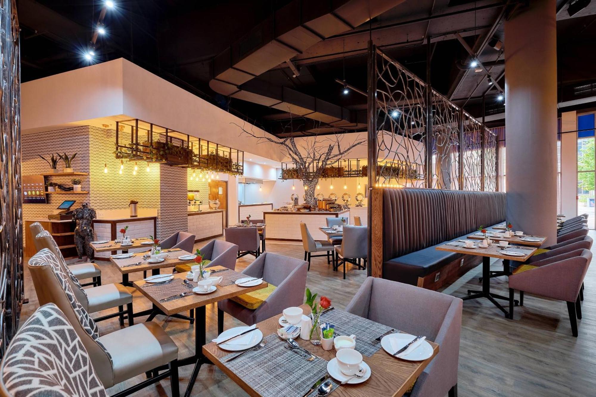 Protea Hotel By Marriott Pretoria Loftus Park Εξωτερικό φωτογραφία